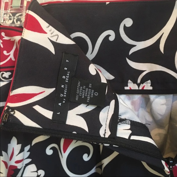 🌸SKIRT BY LAUNDRY - Picture 4 of 7